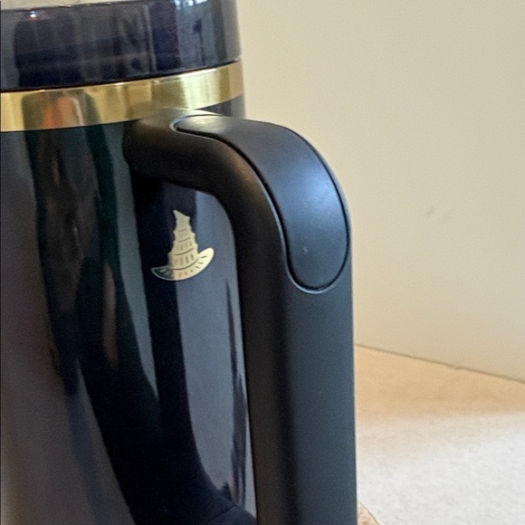 New Stanley Wicked 30 oz Stainless Steel H2.O Tumbler Elephaba for Good - Picture 5 of 9